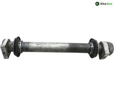 Axe de roue arriere KAWASAKI