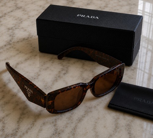 Lunettes soleil prada - 🔥lunettes, de
