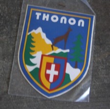 Vintage petit autocollant / stickers 70s ) THONON 