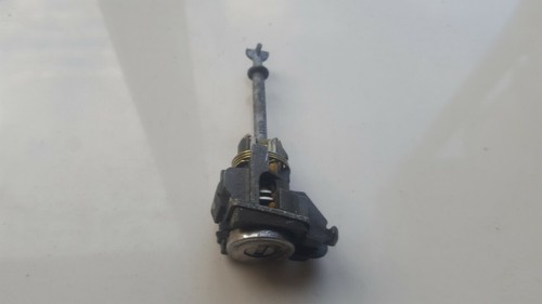 E44g5 barillet porte avant - porte,
