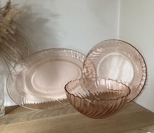 Lot De 3 Plats Vintage Arcoroc