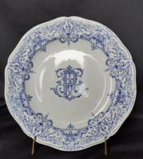 Assiette plate en faïence de