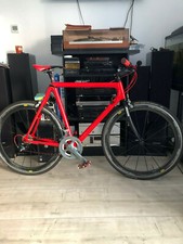 Vélo de course trekking C4