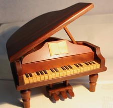 Piano queue decoration bois - piano,