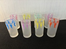 Lot 8 verres modèle marqué Hilton Mc Connico