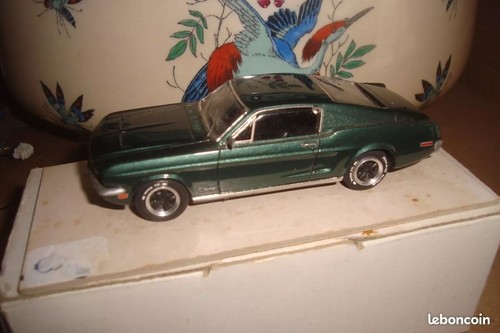 Trajectoire v8 ford - v8,