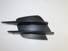 grille g pare-choc av