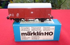 Wagon de marchandise  Marklin Ref : 4410 avec sa boite .