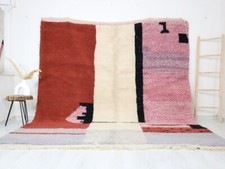 INCROYABLE TAPIS MINIMALISTE