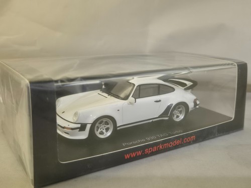Spark s4499 porsche 930 tag - s4499,