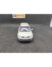 ▄▀▄ RENAULT MEGANE 2 PRIVILEGE 2L 16 V - ELIGOR - N° 709 - 1/43 ▄▀▄