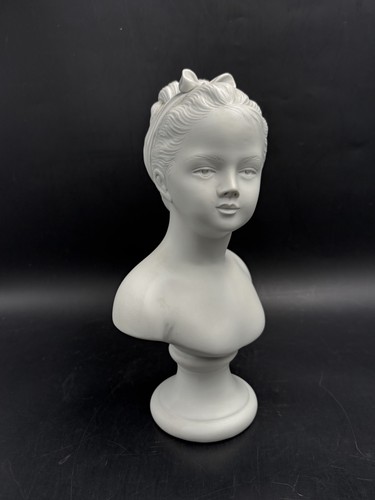 Buste louise brongniart par - louise,