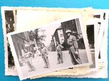 Lot Photos Ww2 Armée Française Berlin Défilé Russe.