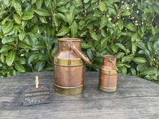 Pots à lait en cuivre ancien