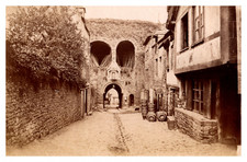 France, Dinan, porte de Jerzual Vintage albumen print Tirage albuminé  11x16