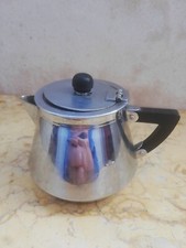 CHARMANTE PETITE CAFETIÈRE