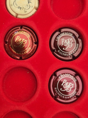 Serie capsules de - de, 3