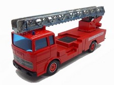 Mercedes LP1418 échelle