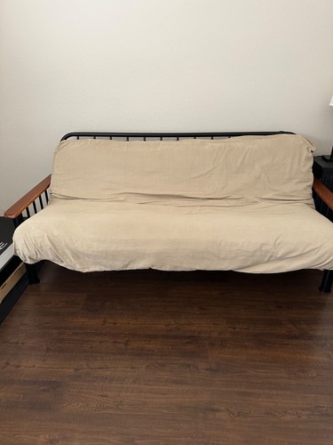 Futon - ,