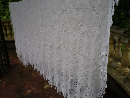 Grand dessus crochet en - un,