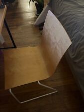 Chaise de salon et bar design scandinave avec coussin nordica Goblet