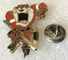 Pin's dessins animés TAZ . Warner Bros. Démons Et Merveilles TBE