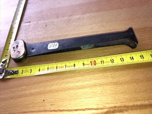 644 old tool - tool, ancien