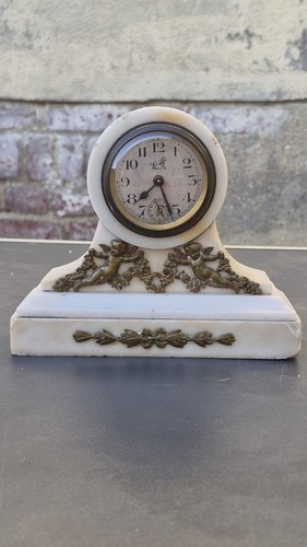 Magnifique pendulette pendule - magnifique,