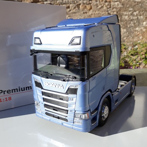 Premium classixxs ixo - 1/18,