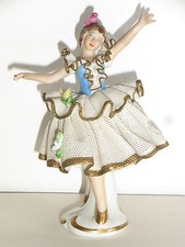 05B46 STATUETTE FIGURINE