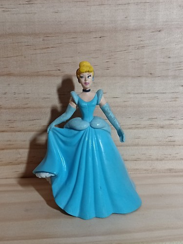 Figurine pvc cendrillon - figurine,