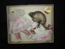 Coffret de vétements Gama création de luxe "  pour anciennes poupées clodrey