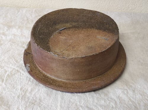 Ancien couvercle terre - couvercle, en