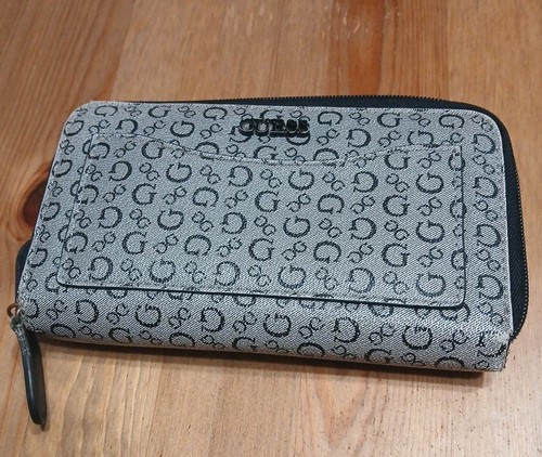 Guess logo monogram gray - logo, "g"