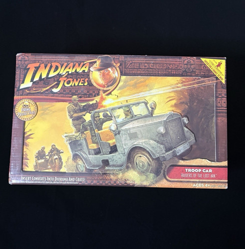 Indiana jones hasbro 2008 - indiana,