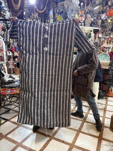 Moroccan djelleba