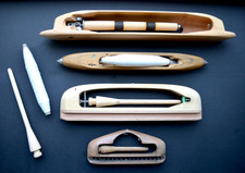 Lot de 4 anciennes navettes de