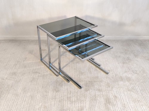 Suite de 3 - 😍✨, tables