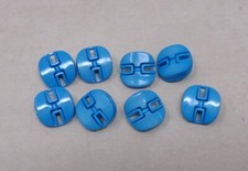 Lot de 8 Boutons vintage -
