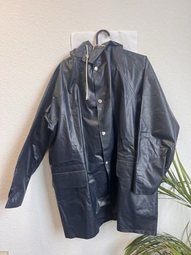 Vintage veb raincoat - vintage,
