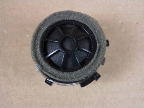 Toyota yaris mk4 whistle - yaris,