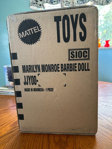 Barbie signature marilyn - signature,