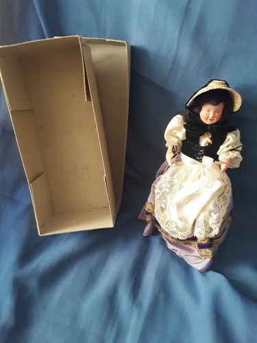 Poupee folklorique petitcollin - folklorique,