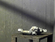 Moteur essuie glace arriere