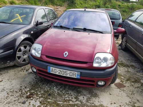 Calandre renault clio - renault,