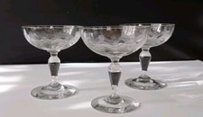 3 Coupes à  Champagne de la verrerie de Portieux  modèle Emma