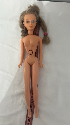 Poupée ancienne mannequin - poupée,