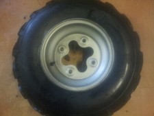 JANTE ROUE AVANT DROITE  QUAD