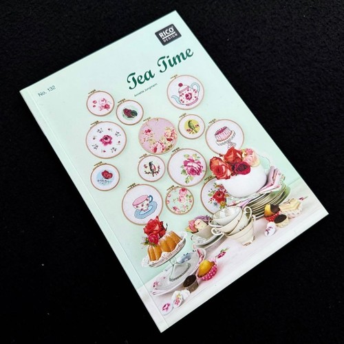 Livre motifs point - de, de