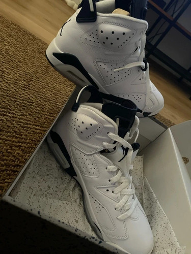 Air jordan retro - air,